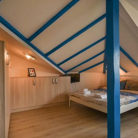 The Ivy House - A Cozy Attic Near The City Center By Flat Mаnager Sofia Bagian luar foto
