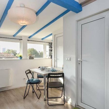 The Ivy House - A Cozy Attic Near The City Center By Flat Mаnager Sofia Bagian luar foto