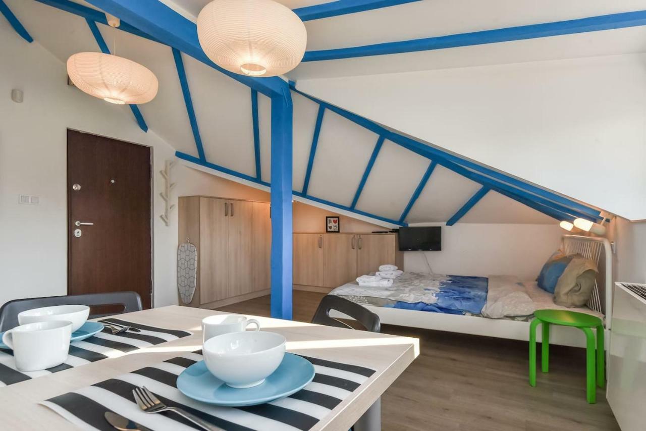 The Ivy House - A Cozy Attic Near The City Center By Flat Mаnager Sofia Bagian luar foto